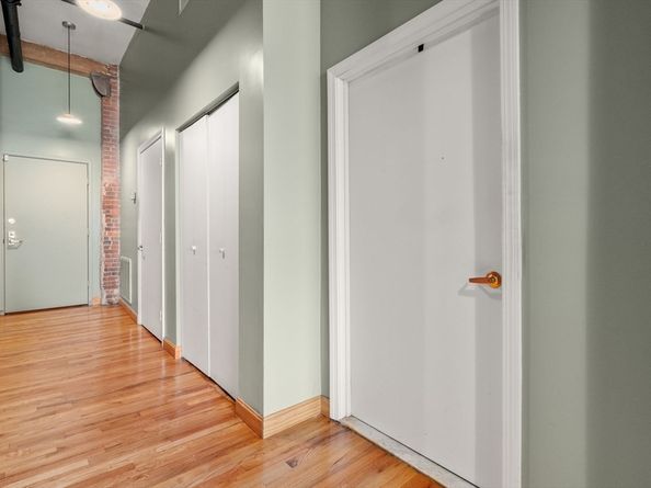 172-178 Green St 2, Boston MA 02130