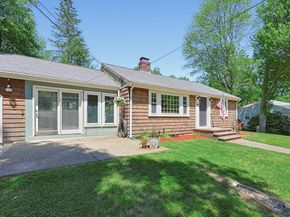 6 Spring St., Norfolk MA 02056
