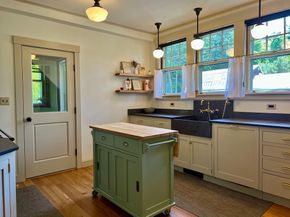 211 Forest St, Winchester MA 01890