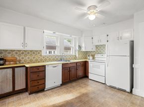 18-20 Parker St, Arlington MA 02474