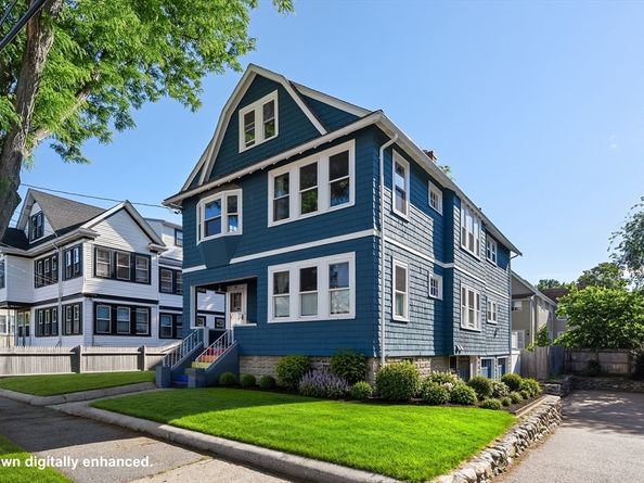 18-20 Parker St, Arlington MA 02474