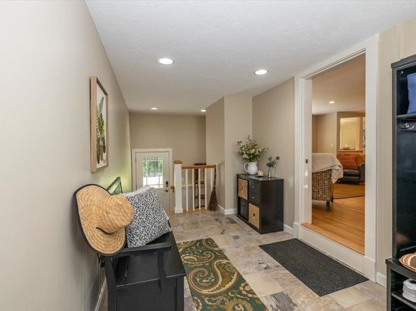 80 Providence Rd, Westford MA 01886