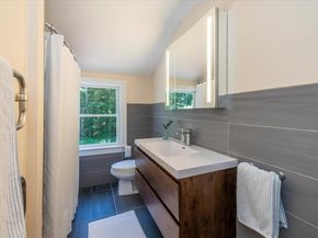 80 Providence Rd, Westford MA 01886