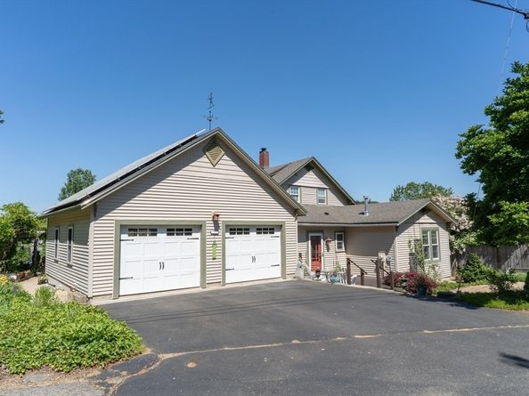 38 Warepoint Rd, West Brookfield MA 01585