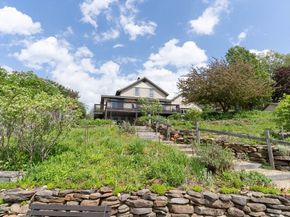 38 Warepoint Rd, West Brookfield MA 01585