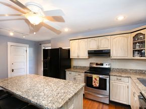 99 Phillips St, Quincy MA 02170