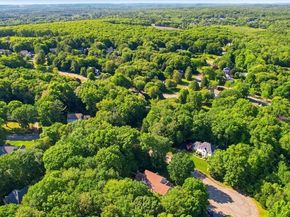3 Stable Way, Medway MA 02053
