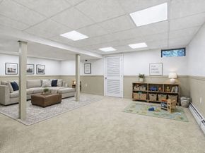 3 Stable Way, Medway MA 02053
