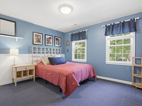 3 Stable Way, Medway MA 02053