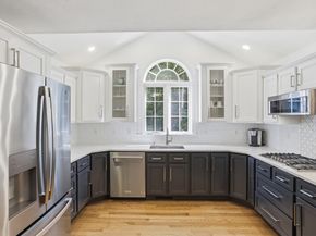 3 Stable Way, Medway MA 02053