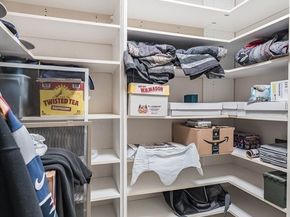 27 Charles Ave, Uxbridge MA 01569
