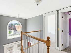 27 Charles Ave, Uxbridge MA 01569