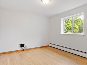 52 Bishop Dr. 52, Framingham MA 01701