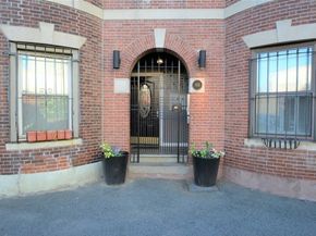 881 Harrison Ave 1, Boston MA 02118