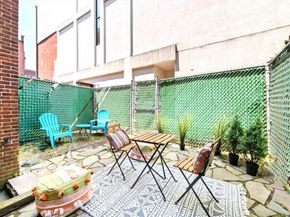 881 Harrison Ave 1, Boston MA 02118