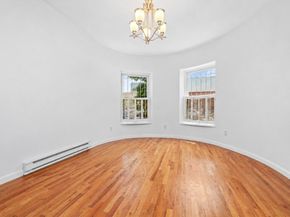 881 Harrison Ave 1, Boston MA 02118