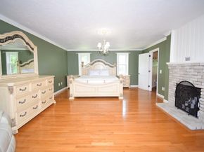14 Colonial Drive, Shrewsbury MA 01545