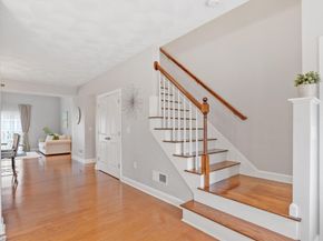 15 Jaclyn's Way 11, Billerica MA 01862