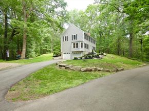 193 Lacy St, North Andover MA 01845