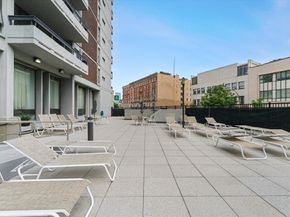 566 Commonwealth Ave 703, Boston MA 02215