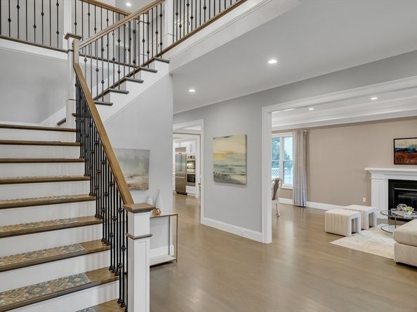 112 Osborne Path, Newton MA 02459