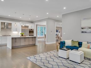 112 Osborne Path, Newton MA 02459