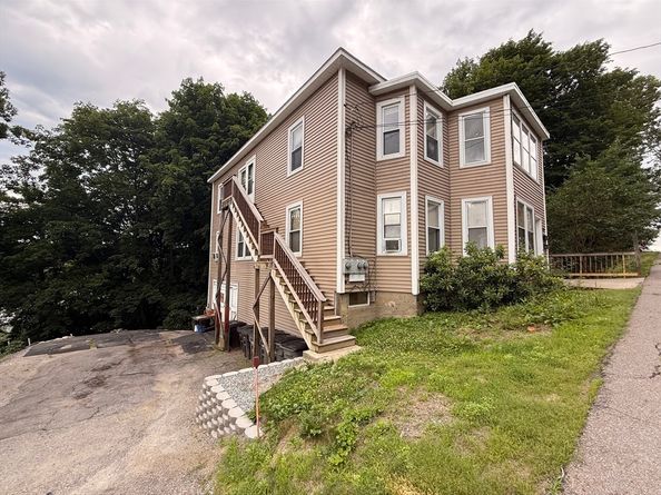 105 Grant St, Gardner MA 01440