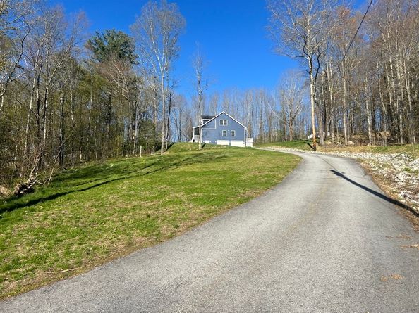 57 Pumpkin Lane, Charlton MA 01507