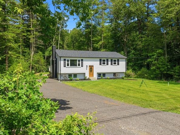 159 Walnut St, Halifax MA 02338