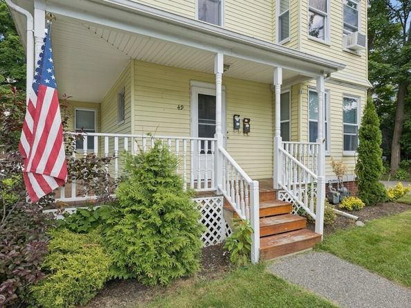 49 Felton Street, Hudson MA 01749