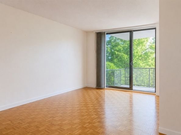 19 Winchester St 402, Brookline MA 02446