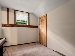 14 Maple St, Sturbridge MA 01566