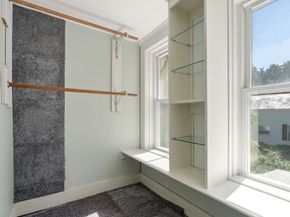 14 Maple St, Sturbridge MA 01566