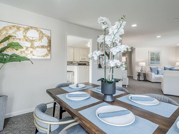 518 Almer Road 6, Burlingame CA 94010