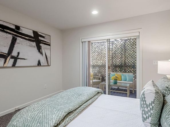 518 Almer Road 6, Burlingame CA 94010