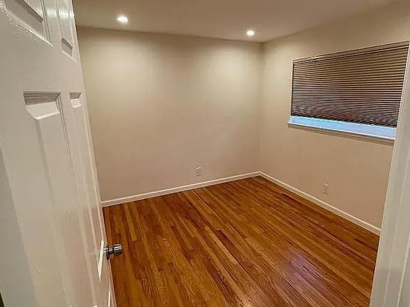 717 Ehrhorn Avenue, Mountain View CA 94041