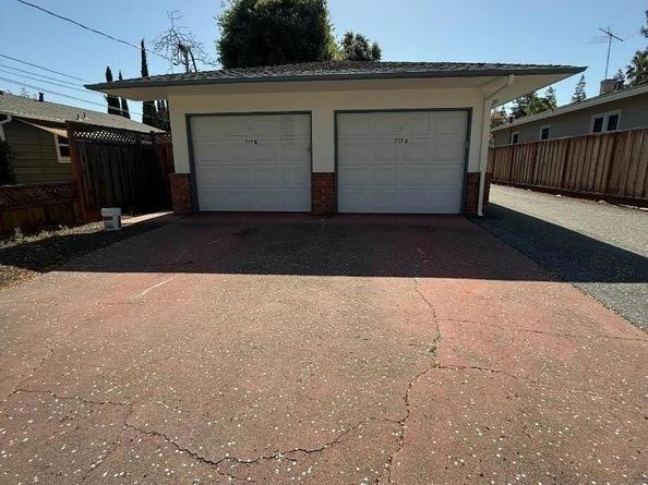 717 Ehrhorn Avenue, Mountain View CA 94041