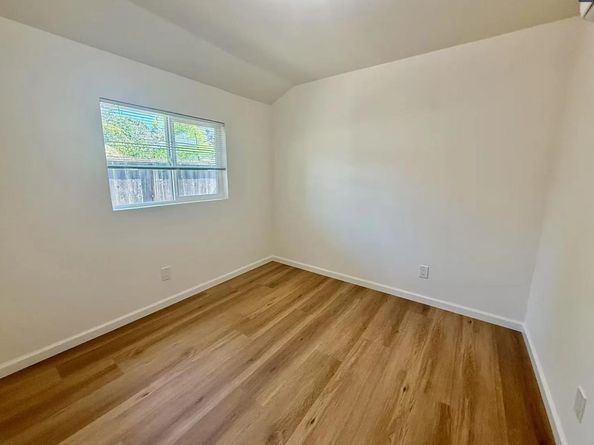 717 Ehrhorn Avenue, Mountain View CA 94041
