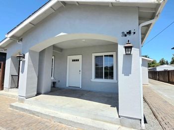3405 E Hills Drive