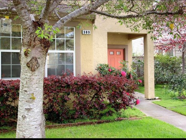 309 Village Circle, Santa Cruz CA 95060