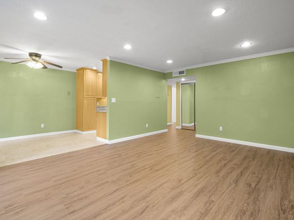 312 Tradewinds Drive 3, San Jose CA 95123