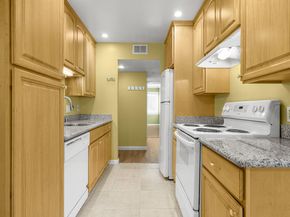 312 Tradewinds Drive 3, San Jose CA 95123