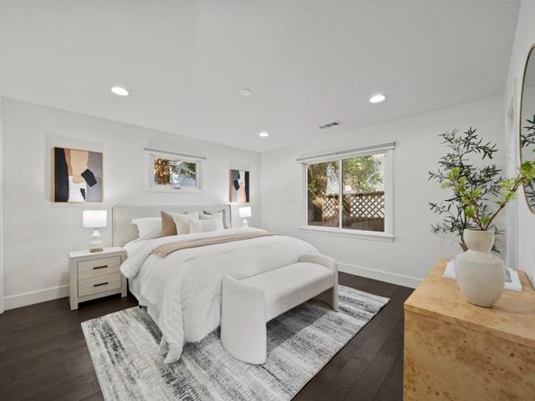 108 Durham Street, Menlo Park CA 94025