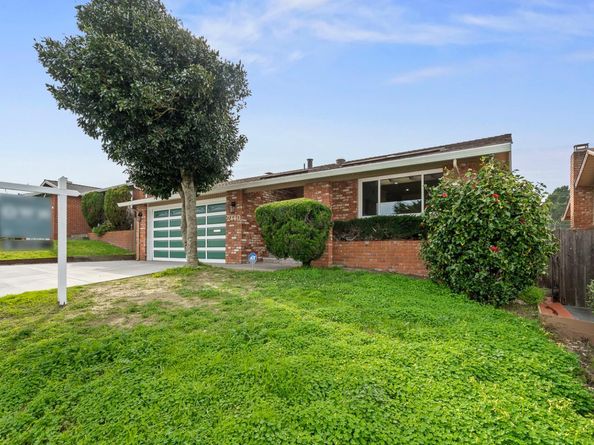 2440 Tipperary Avenue, South San Francisco CA 94080