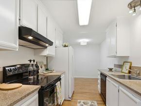 150 W Edith Avenue 13, Los Altos CA 94022