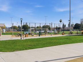 607 Arcadia Terrace 204, Sunnyvale CA 94085