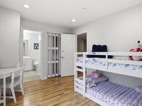 70 Towne Circle, Mountain View CA 94040