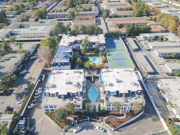 1945 Mount Vernon Court 14, Mountain View CA 94040