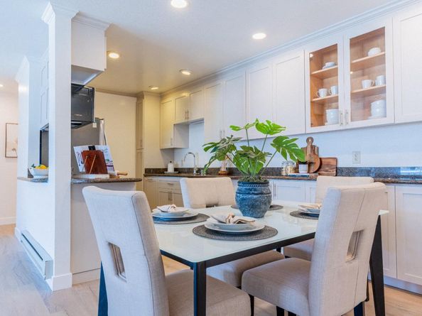 1945 Mount Vernon Court 14, Mountain View CA 94040