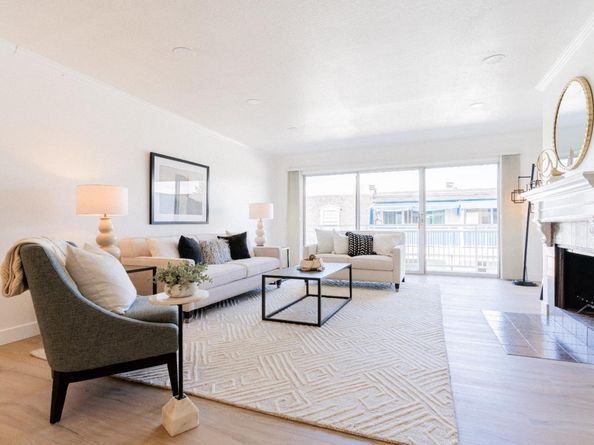 1945 Mount Vernon Court 14, Mountain View CA 94040